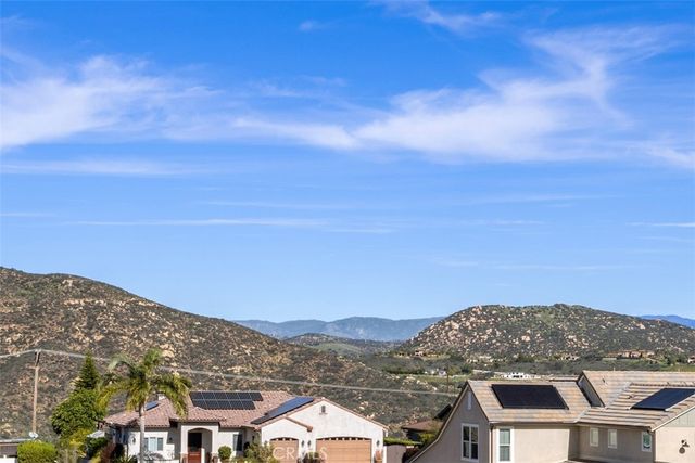 17818 Villamoura, Poway, CA 92064