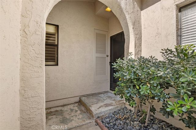 17818 Villamoura, Poway, CA 92064