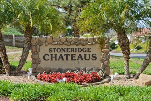 17818 Villamoura, Poway, CA 92064