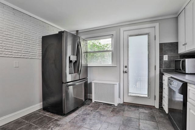 244 Palmer St, Quincy, MA 02169