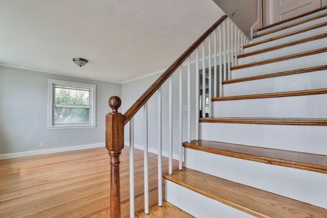 244 Palmer St, Quincy, MA 02169