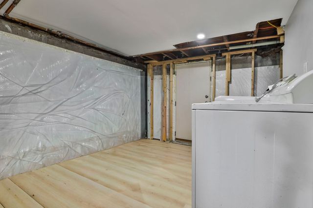 244 Palmer St, Quincy, MA 02169