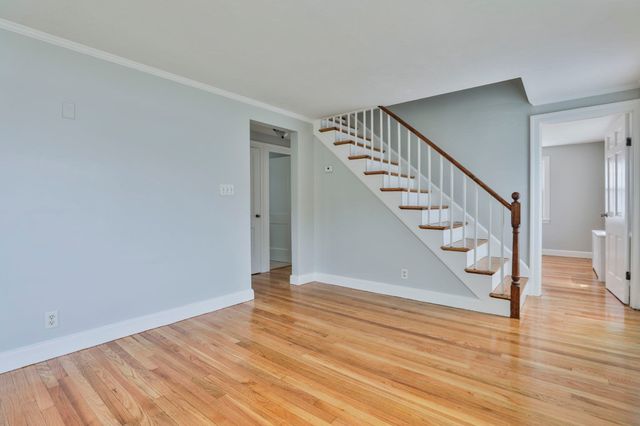 244 Palmer St, Quincy, MA 02169