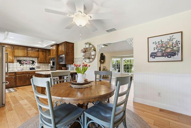 9130 Rancho Dr, Elk Grove, CA 95624