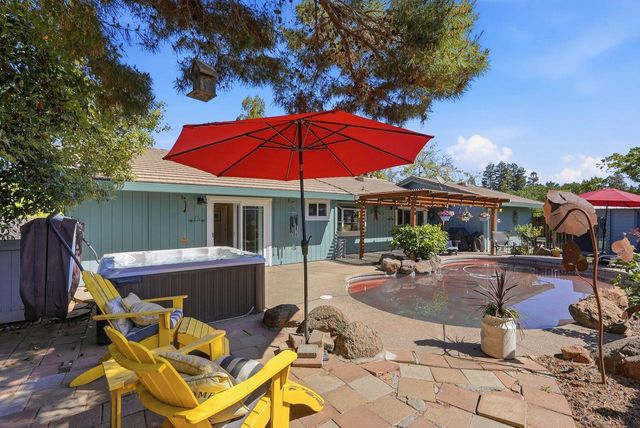 9130 Rancho Dr, Elk Grove, CA 95624