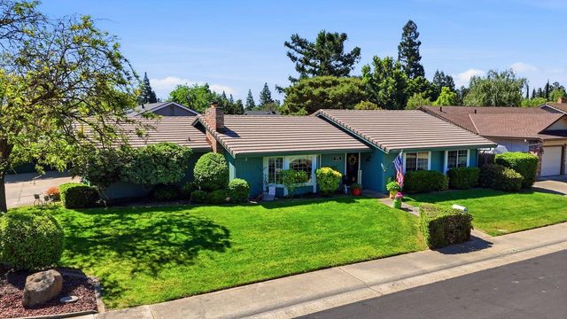 9130 Rancho Dr, Elk Grove, CA 95624