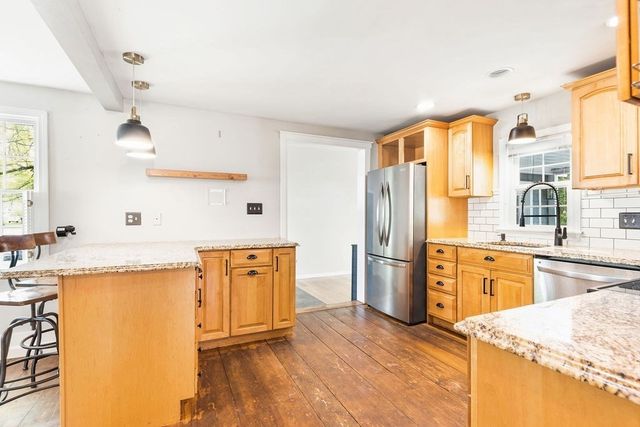 16 Ranch St, North Attleboro, MA 02760