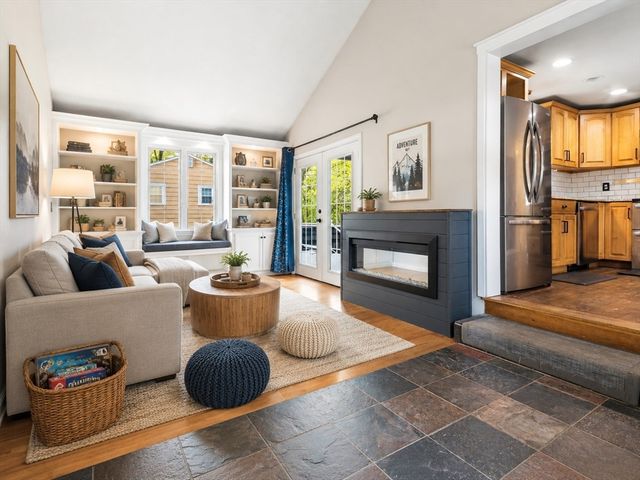 16 Ranch St, North Attleboro, MA 02760