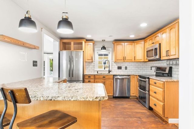 16 Ranch St, North Attleboro, MA 02760