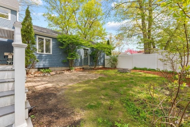 16 Ranch St, North Attleboro, MA 02760