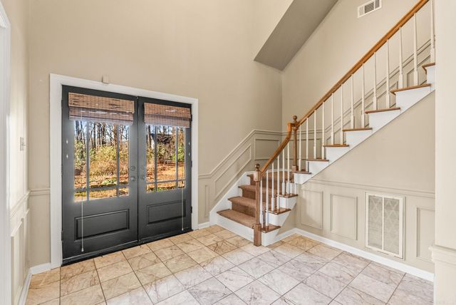 33 Club Manor Road, Maumelle, AR 72113