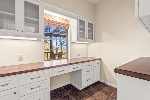 33 Club Manor Road, Maumelle, AR 72113