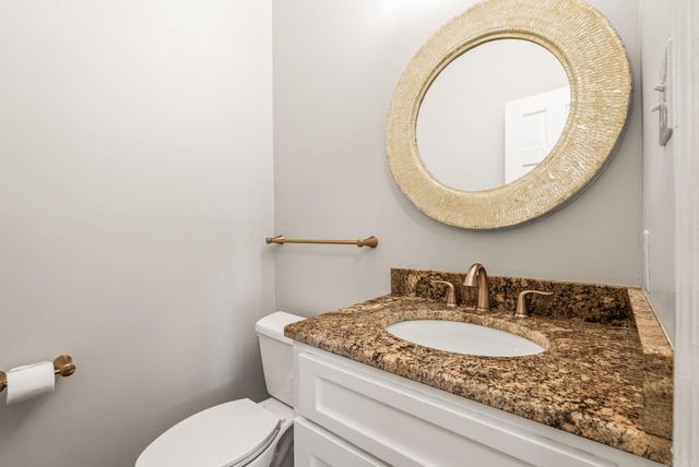 33 Club Manor Road, Maumelle, AR 72113