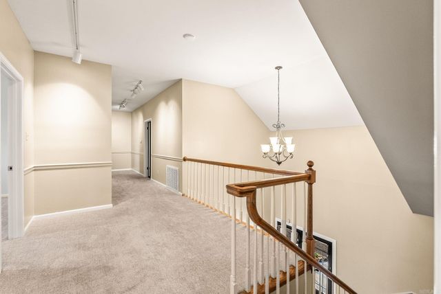 33 Club Manor Road, Maumelle, AR 72113