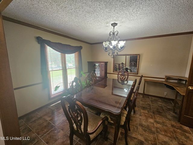4625 Wealthy Cove, Horn Lake, MS 38637