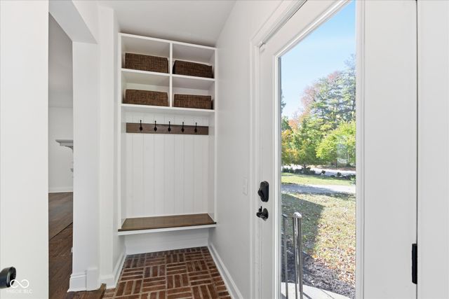 4425 Central Avenue, Indianapolis, IN 46205
