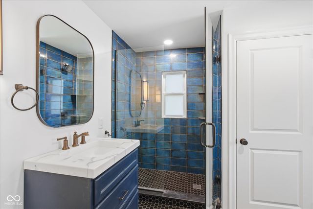 4425 Central Avenue, Indianapolis, IN 46205