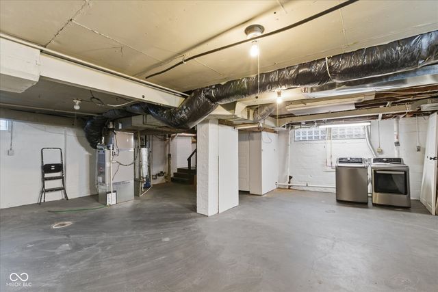 4425 Central Avenue, Indianapolis, IN 46205