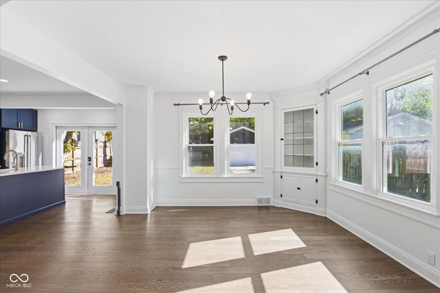 4425 Central Avenue, Indianapolis, IN 46205