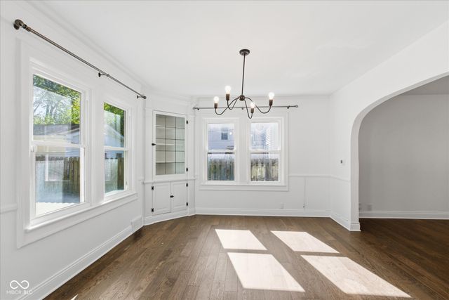 4425 Central Avenue, Indianapolis, IN 46205