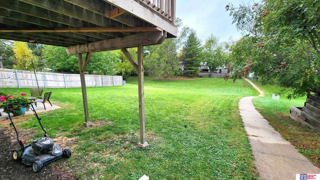 5515 S 42nd Street Court, Lincoln, NE 68516