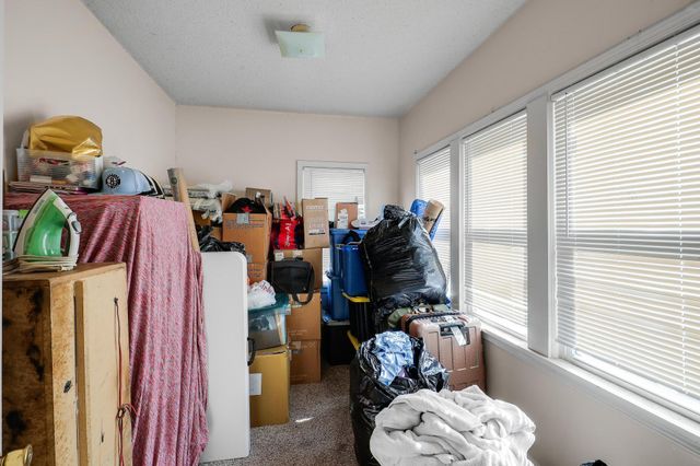 918 Queen Avenue N, Minneapolis, MN 55411