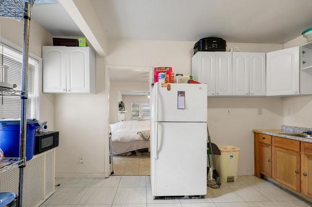 918 Queen Avenue N, Minneapolis, MN 55411