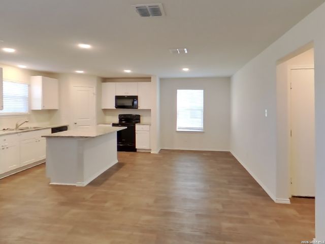 13215 Winemaker, San Antonio, TX 78223