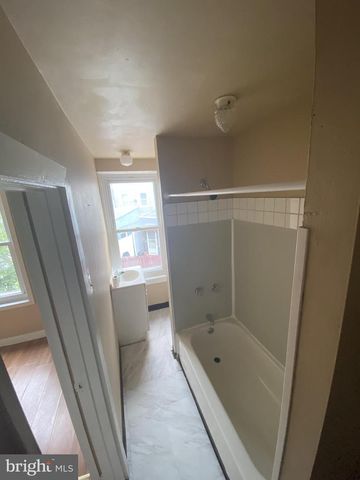 4109 SALEM ST, Philadelphia, PA 19124