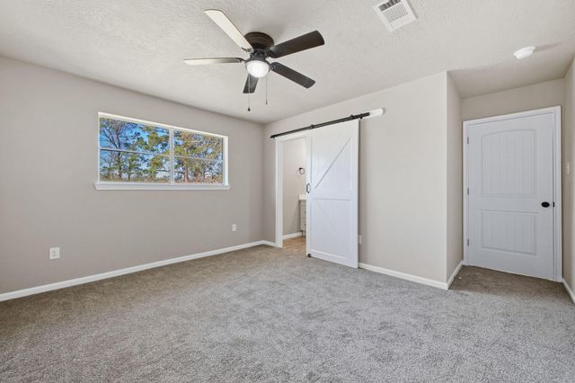 29 County Road 4011, Dayton, TX 77535