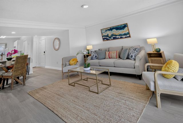 809 Andrea Lane, Hanahan, SC 29410