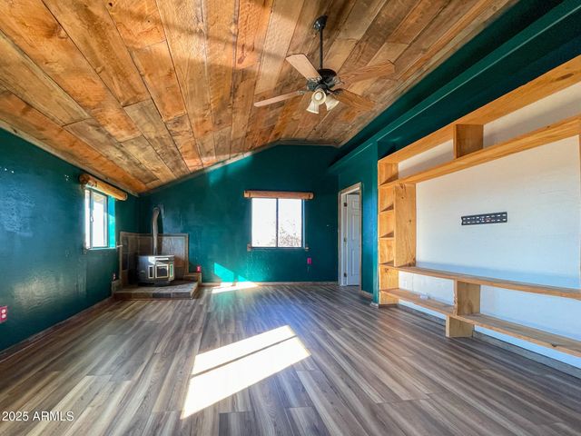 125 E HARPSON Trail, Paulden, AZ 86334