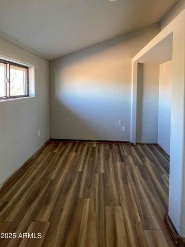 125 E HARPSON Trail, Paulden, AZ 86334