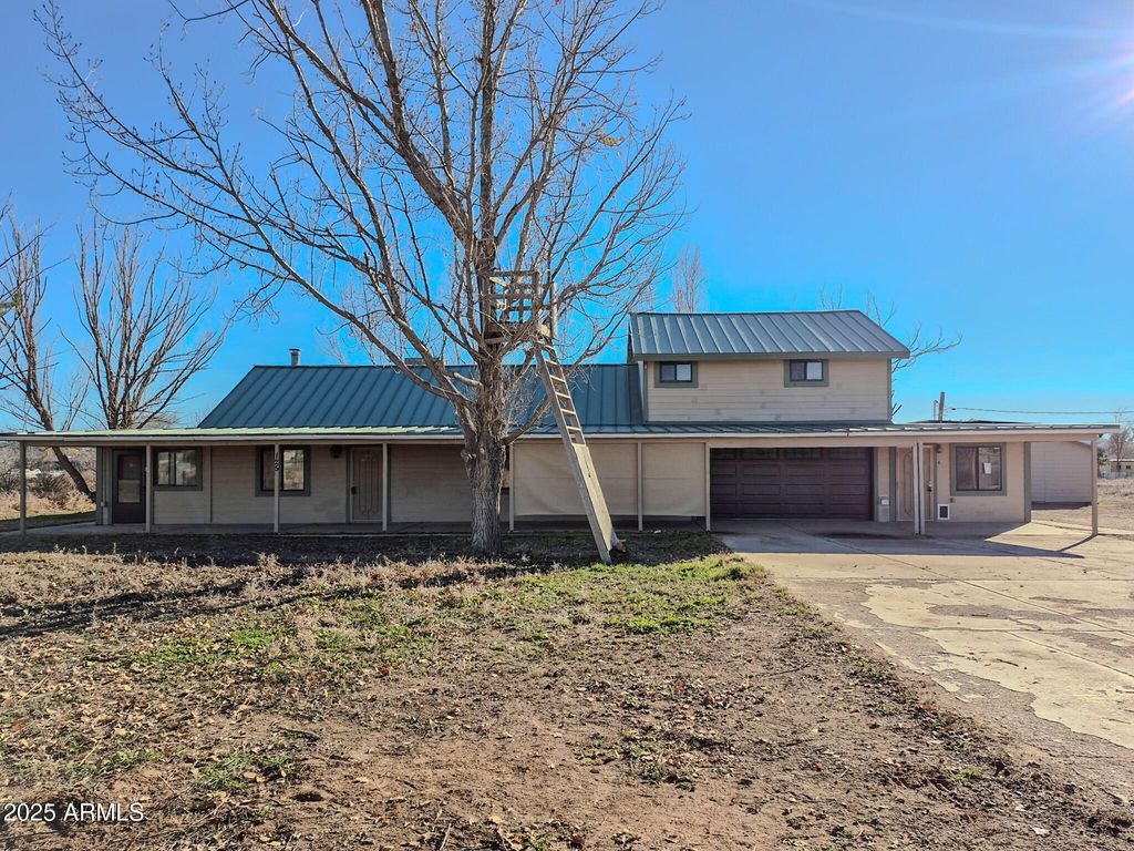 125 E HARPSON Trail, Paulden, AZ 86334