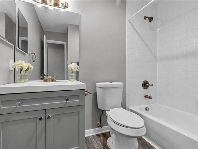 9519 Pagewood Ln 9519, Houston, TX 77063