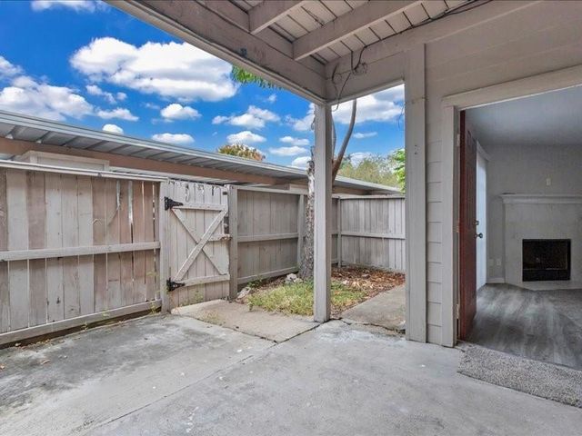 9519 Pagewood Ln 9519, Houston, TX 77063