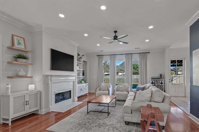 38128 Jefferson Crossing Ave, Prairieville, LA 70769