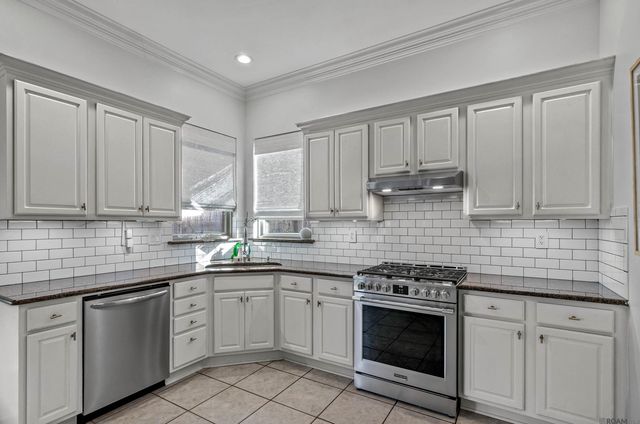 38128 Jefferson Crossing Ave, Prairieville, LA 70769