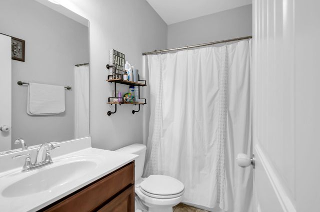7432 Cumberland Dr, Fairview, TN 37062
