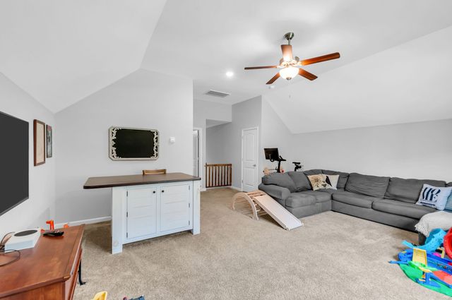 7432 Cumberland Dr, Fairview, TN 37062