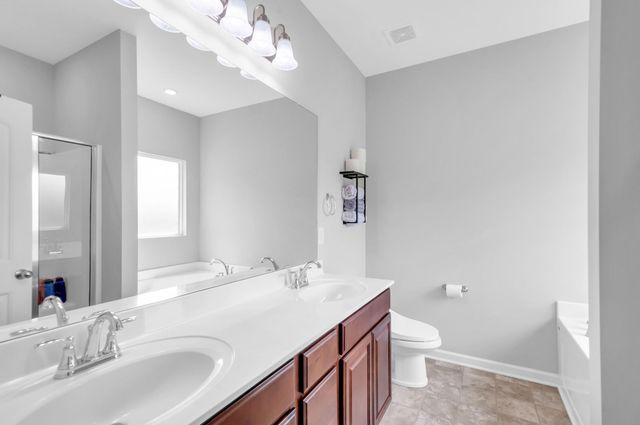 7432 Cumberland Dr, Fairview, TN 37062