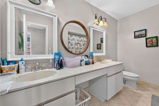 2116 Austin, Weston, FL 33326