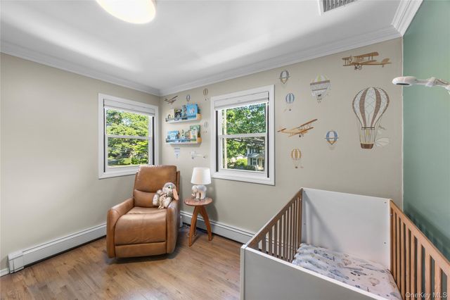 17 Garfield Place, East Northport, NY 11731