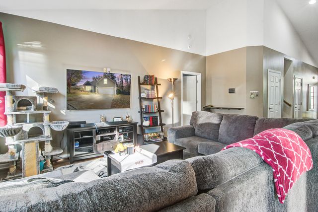 2995 Pocasset Circle, North Charleston, SC 29420