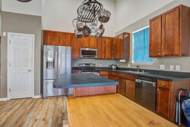 2995 Pocasset Circle, North Charleston, SC 29420