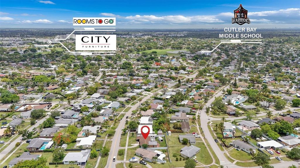 19931 Gulfstream Road, Cutler Bay, FL 33157