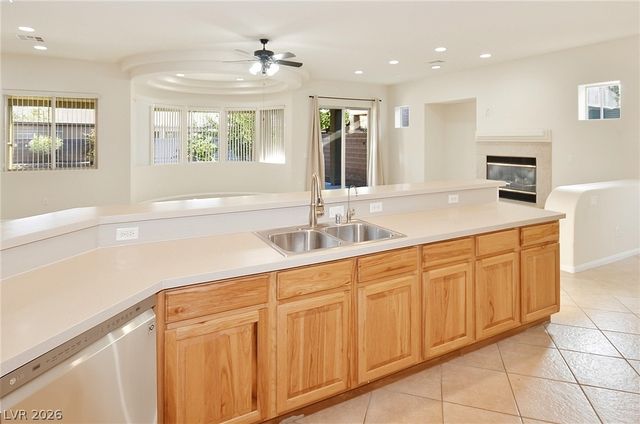 5707 Golden Leaf Avenue, Las Vegas, NV 89122