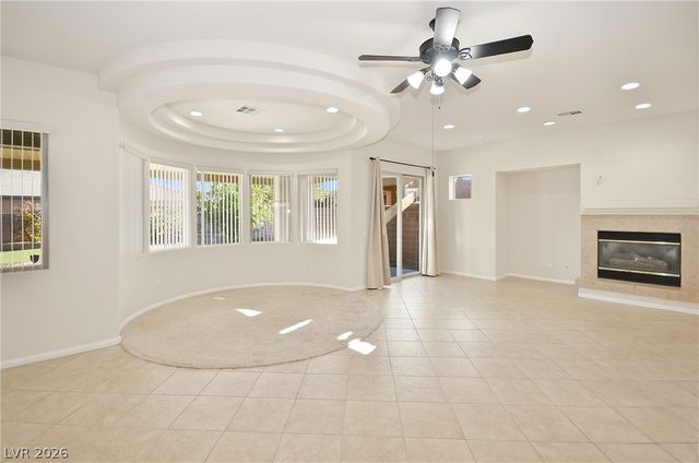 5707 Golden Leaf Avenue, Las Vegas, NV 89122