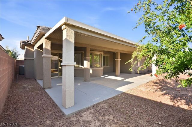 5707 Golden Leaf Avenue, Las Vegas, NV 89122