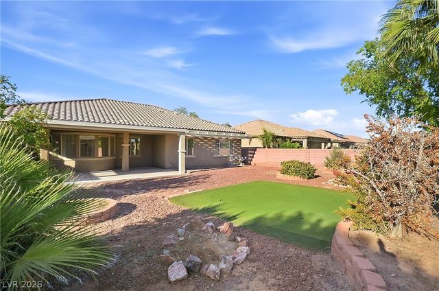 5707 Golden Leaf Avenue, Las Vegas, NV 89122